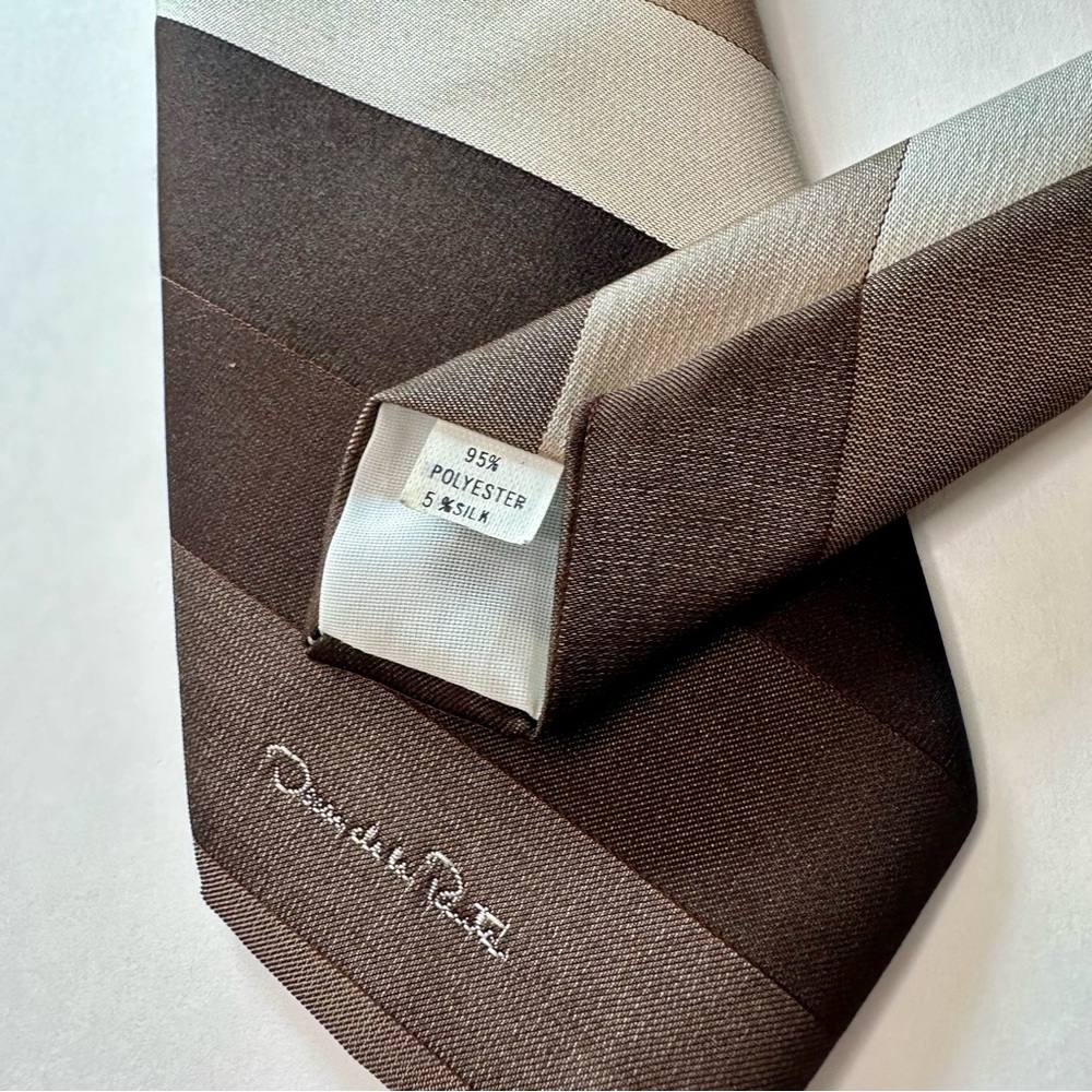 Vintage Oscar de la Renta Striped Brown-Tone Classic Tie - Picture 7 of 8